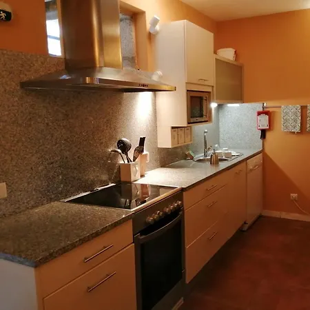 House & Wine * בראגה