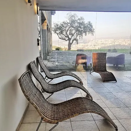 House & Wine * בראגה