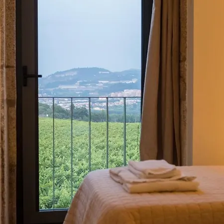 House & Wine בית נופש בראגה