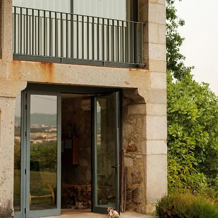 House & Wine בית נופש בראגה